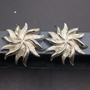 Vintage PAM pinwheel Earrings